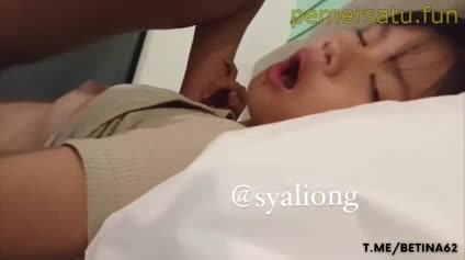 – P7 Ngentot Talent Syaliong Abg 18Yo Mulus 7 2024