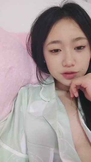 Abg chindo nyobain alat pijat serbaguna