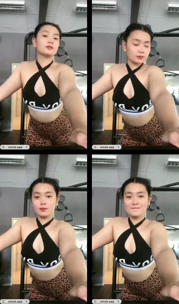Aira Janda Pirang Nakal Makin Narsis Gaya Seksnya – OMEKIN